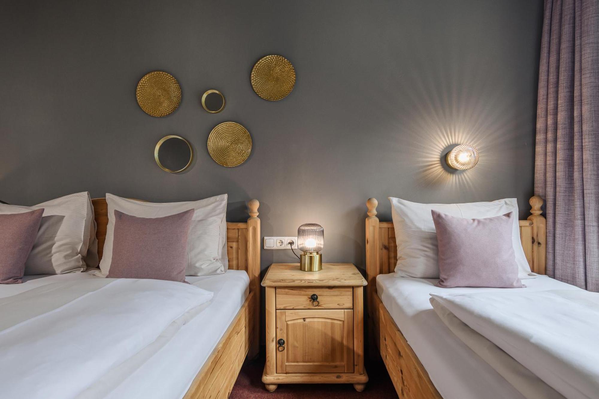 B&B Berglift Direkt An Der Talstation Бад-Гофгаштайн Екстер'єр фото